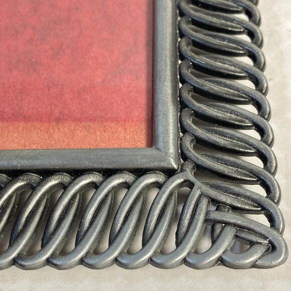 Vintage MCM Dark Silver Gray Metal Geometric Waves Photo Picture Frame 3.5 X 5" - Picture 9 of 11